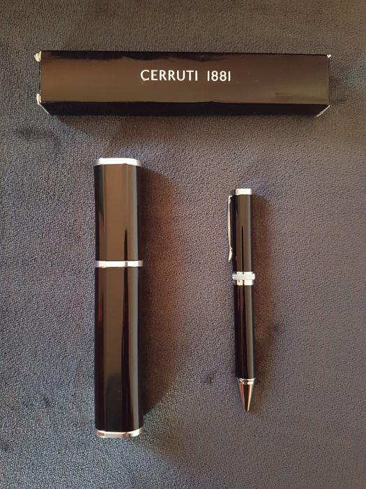 Esferográfica/ caneta CERRUTI