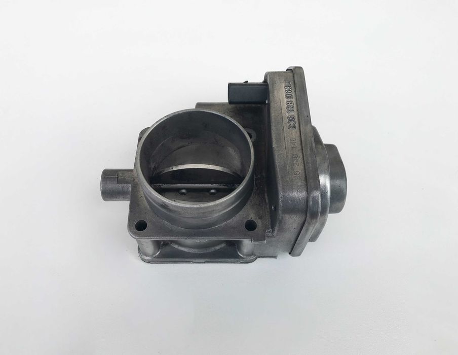 Дросельна заслонка Volkswagen Caddy 3. Golf 5 - 2.0SDI