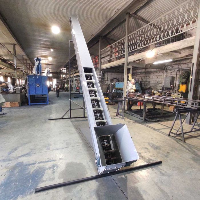 Скребковий, ланцюговий транспортер, цепной конвейер