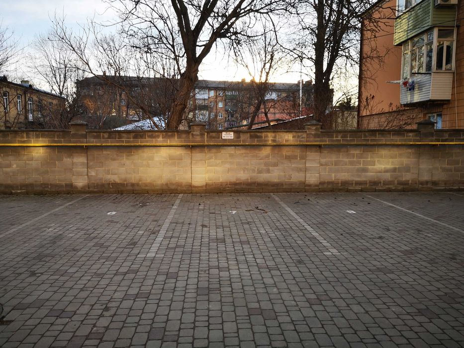 Оренда паркомісця в центрі м.Рівне