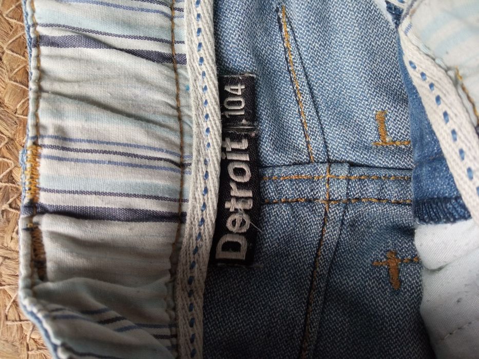 Sporty jeansy stan bdb 104