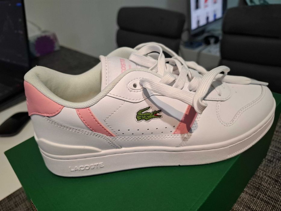 сникерсы Lacoste кожаные женские размер 39,5