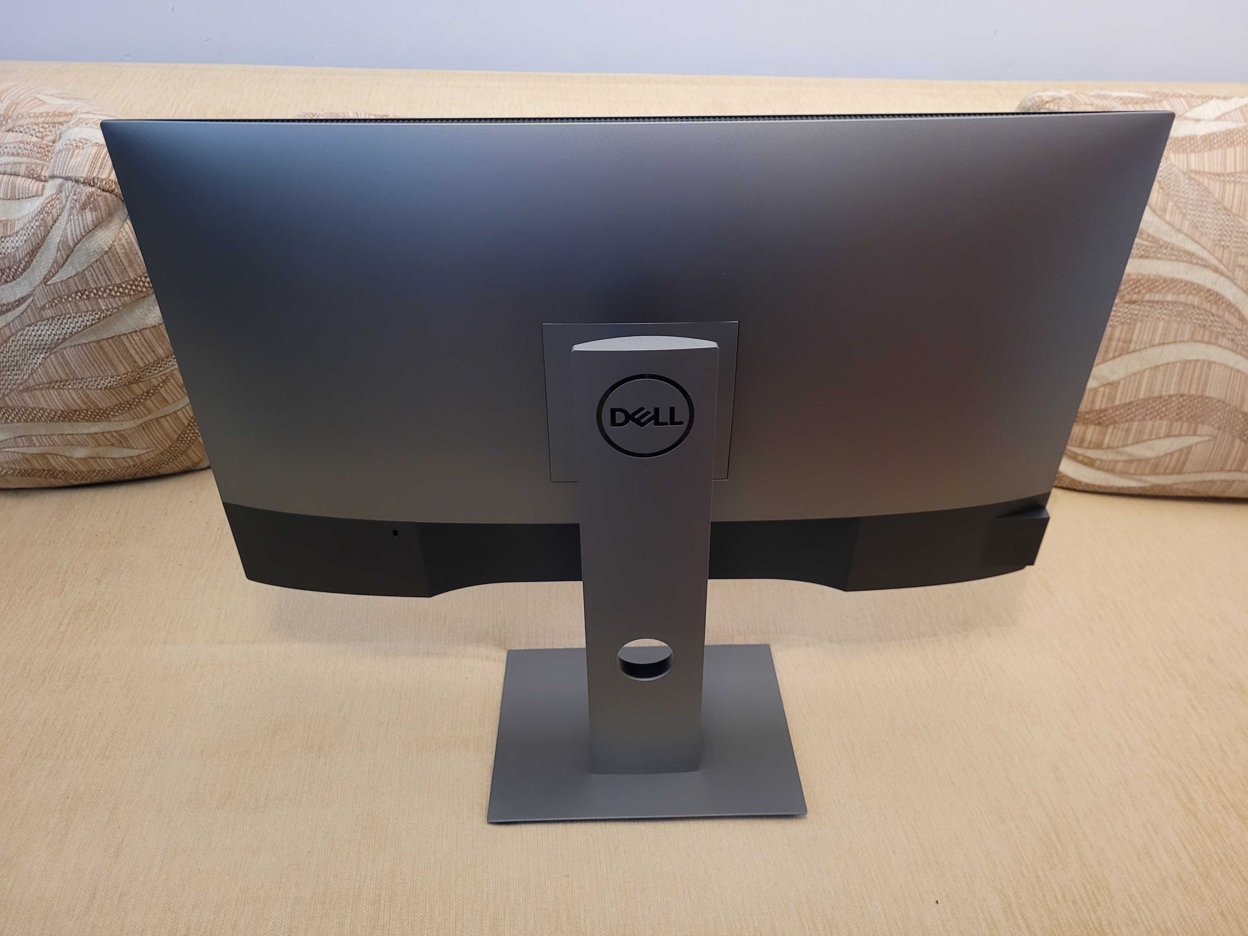 Monitor Dell UltraSharp 27 U2719D