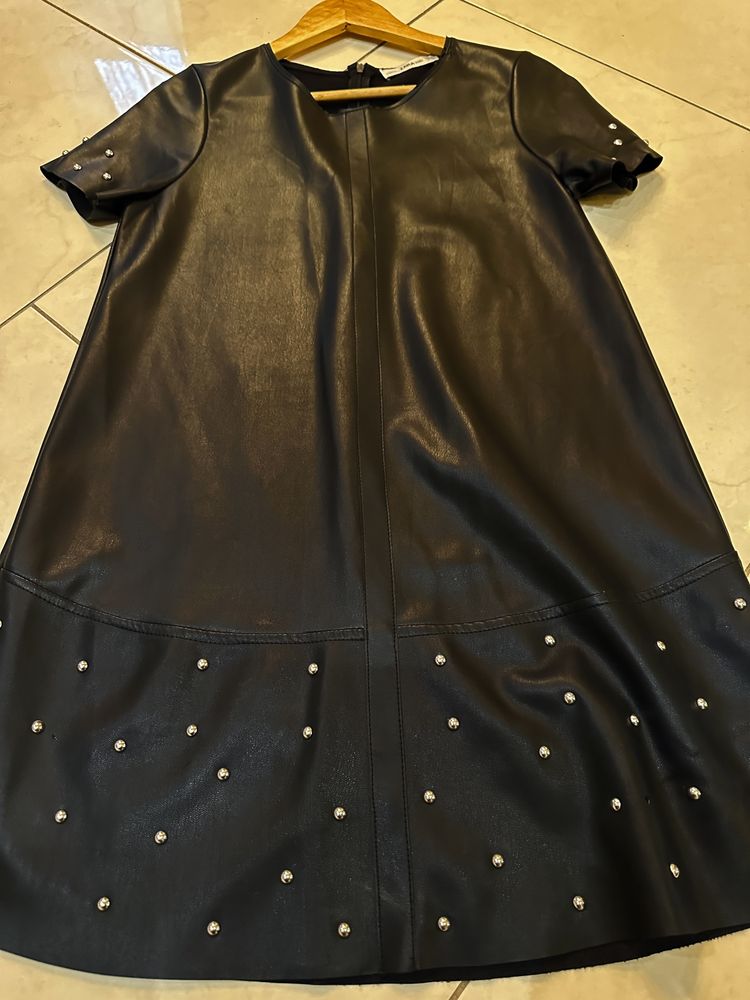 Кожаное платье Zara