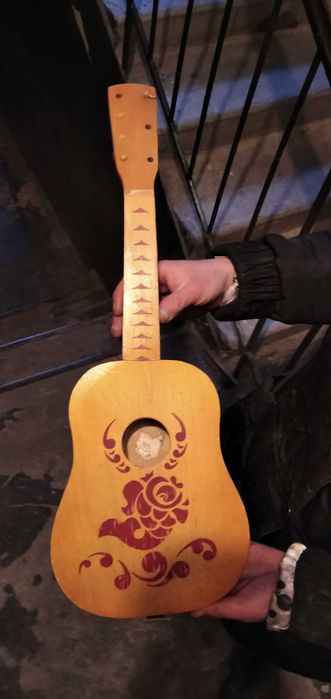 Гитара детская игрушечная