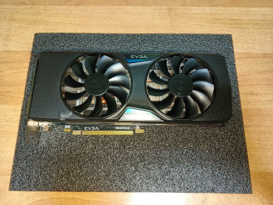 Игровая видеокарта EVGA GeForce GTX 970 SSC GAMING 4GB GDDR5 256bit