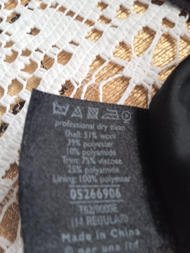 Продам спідницю жіночу