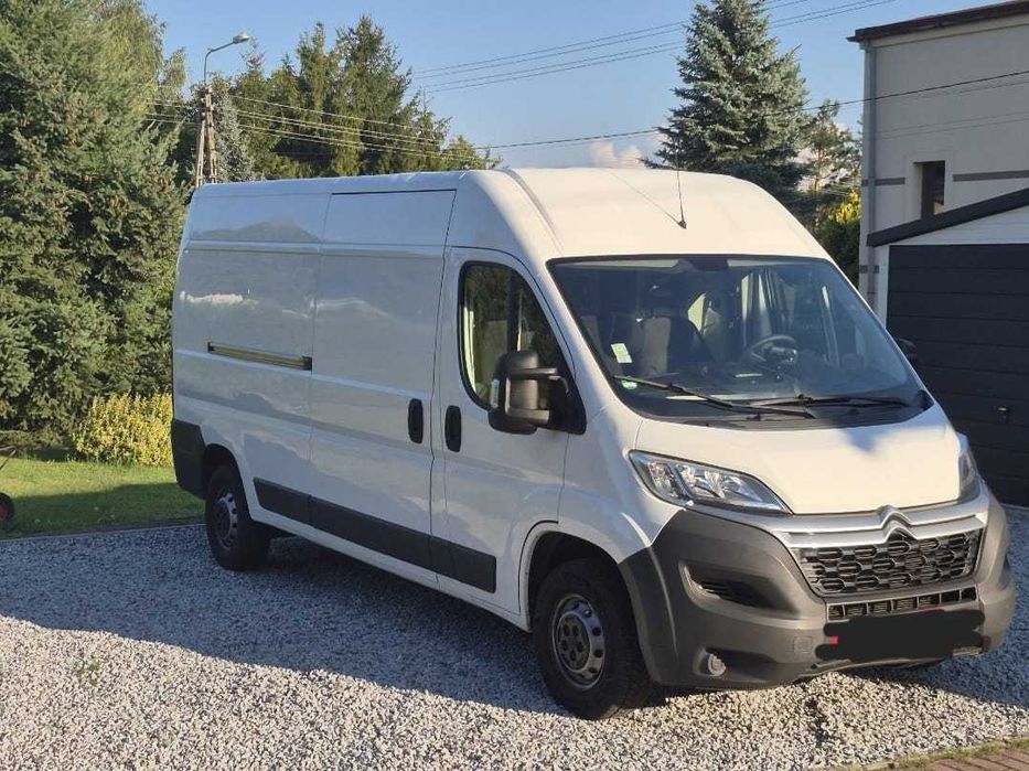 Usługi transportowe busem