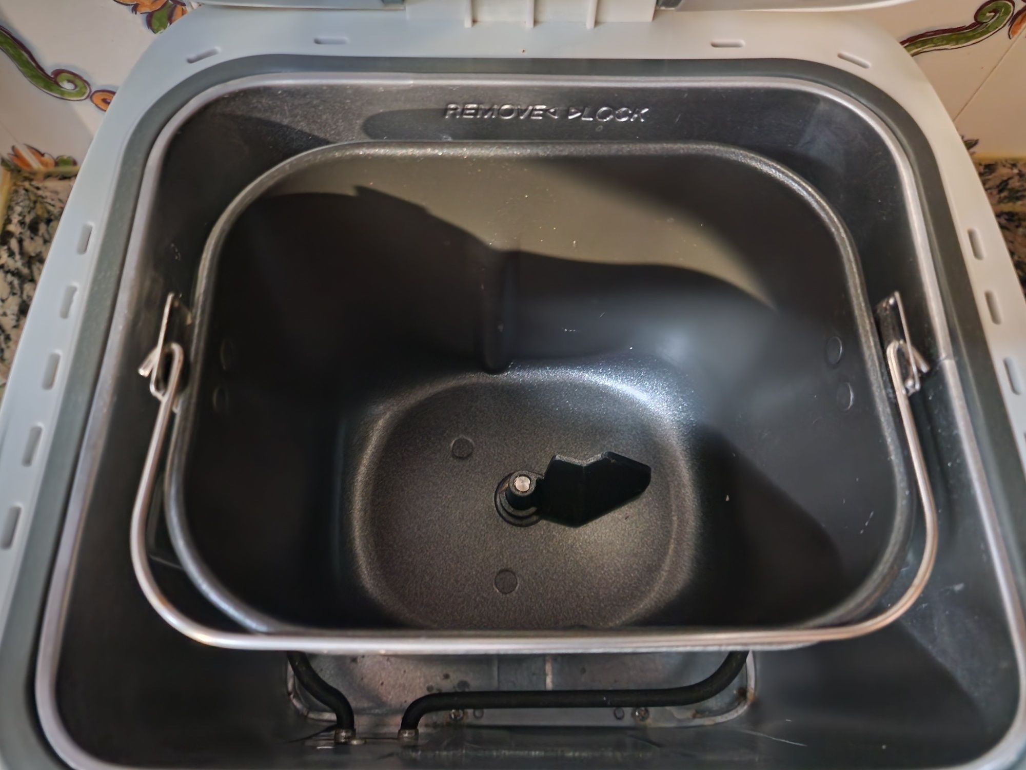 Máquina de pão branca
