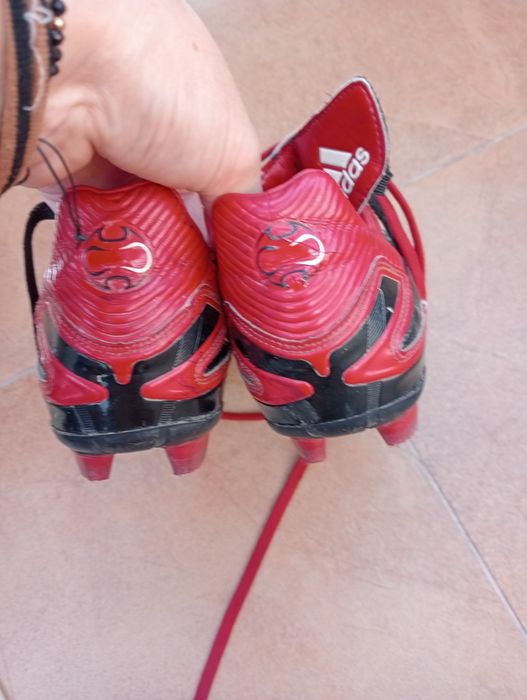 Korki do gry w piłkę 33 dla chłopca