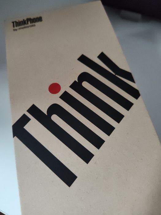 Motorola Thinkphone 8/256 esim, gwarancja jak nowa.