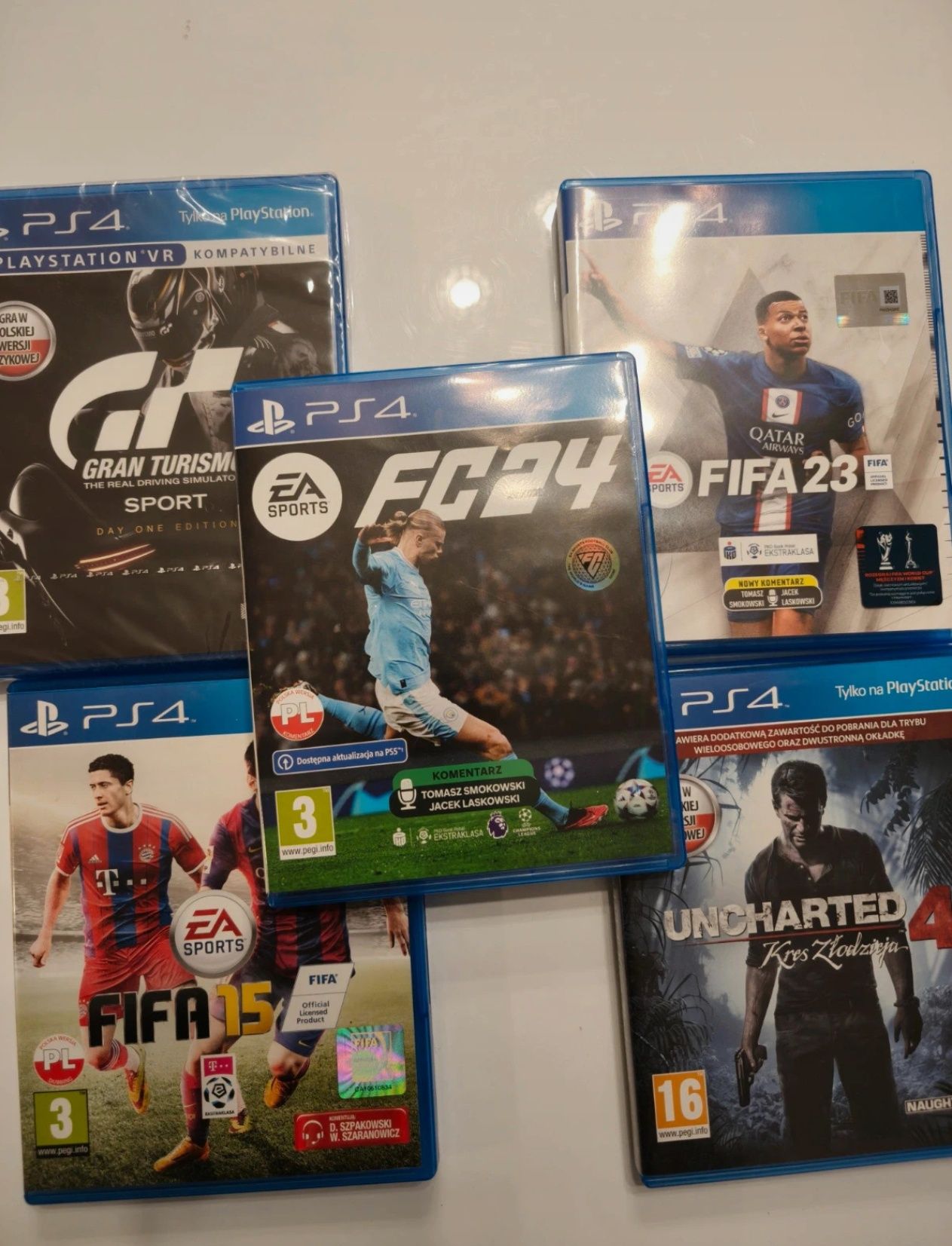 PlayStation 4  ## ZOBACZ ##  Zestaw