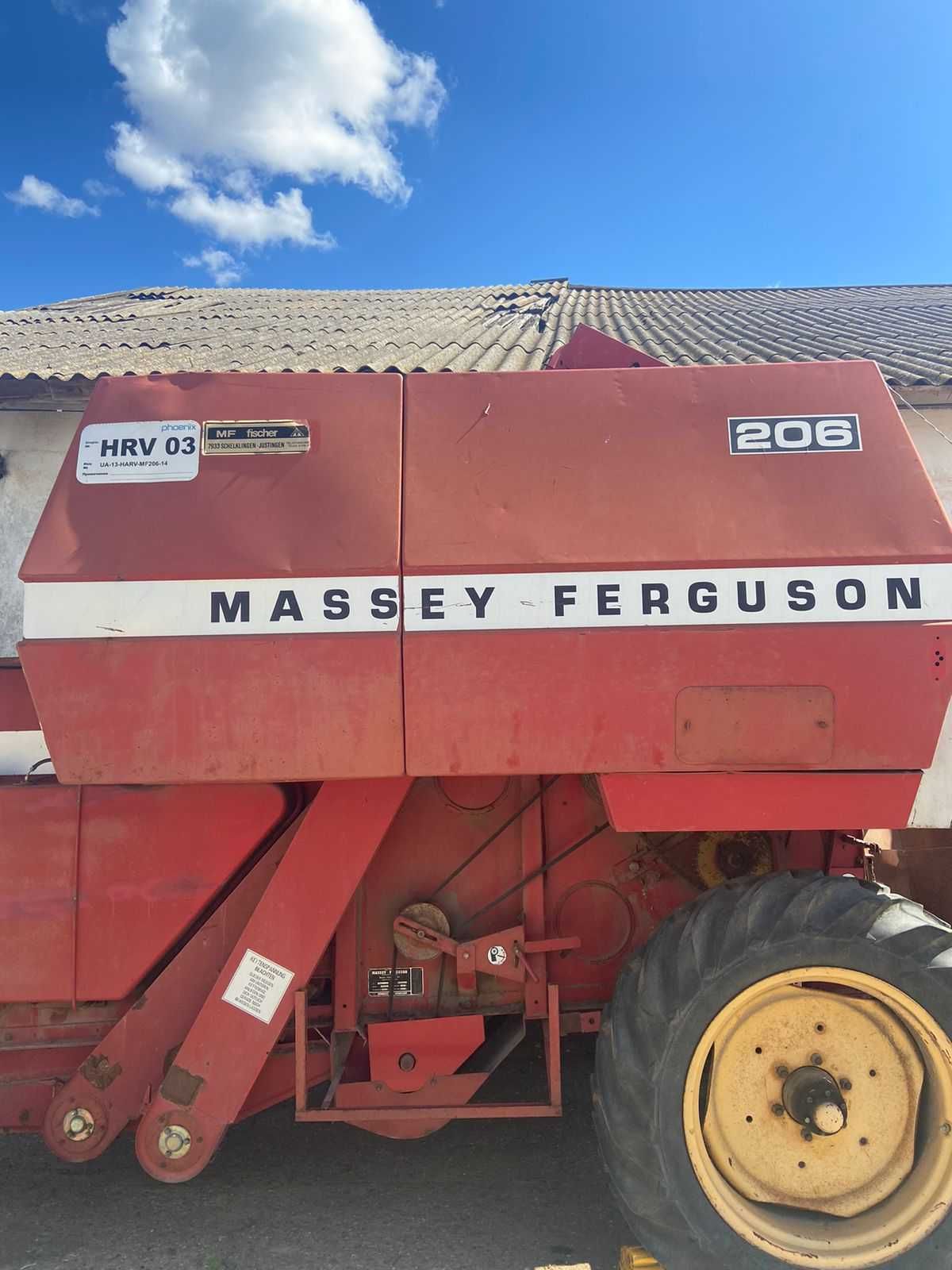 Продам комбайн Massey Ferguson 206