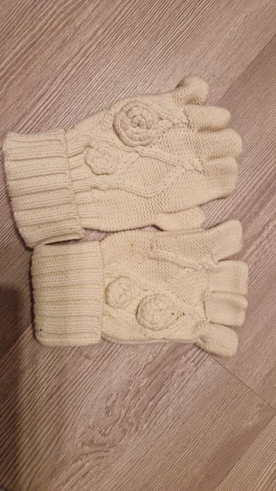 Rekawiczki z odkrytymi palcami dla dziewczynki 5-7 lat