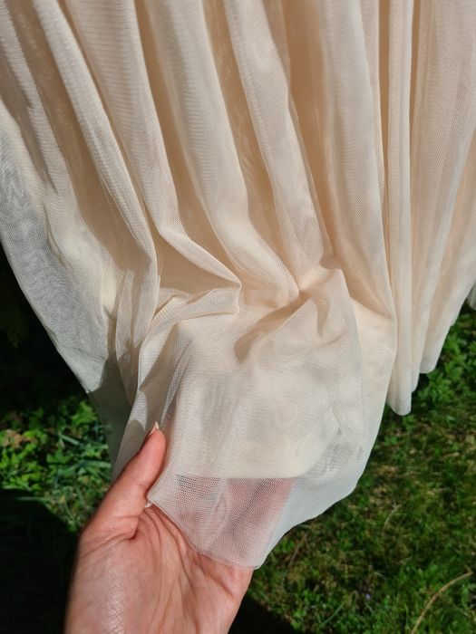 Sukienka tiulowa mini