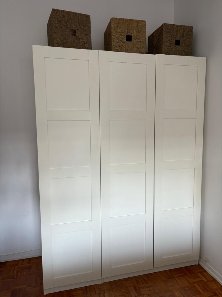 Armário Bergsbo Ikea