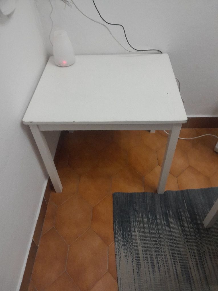 Mesa   criança cor branca ikea