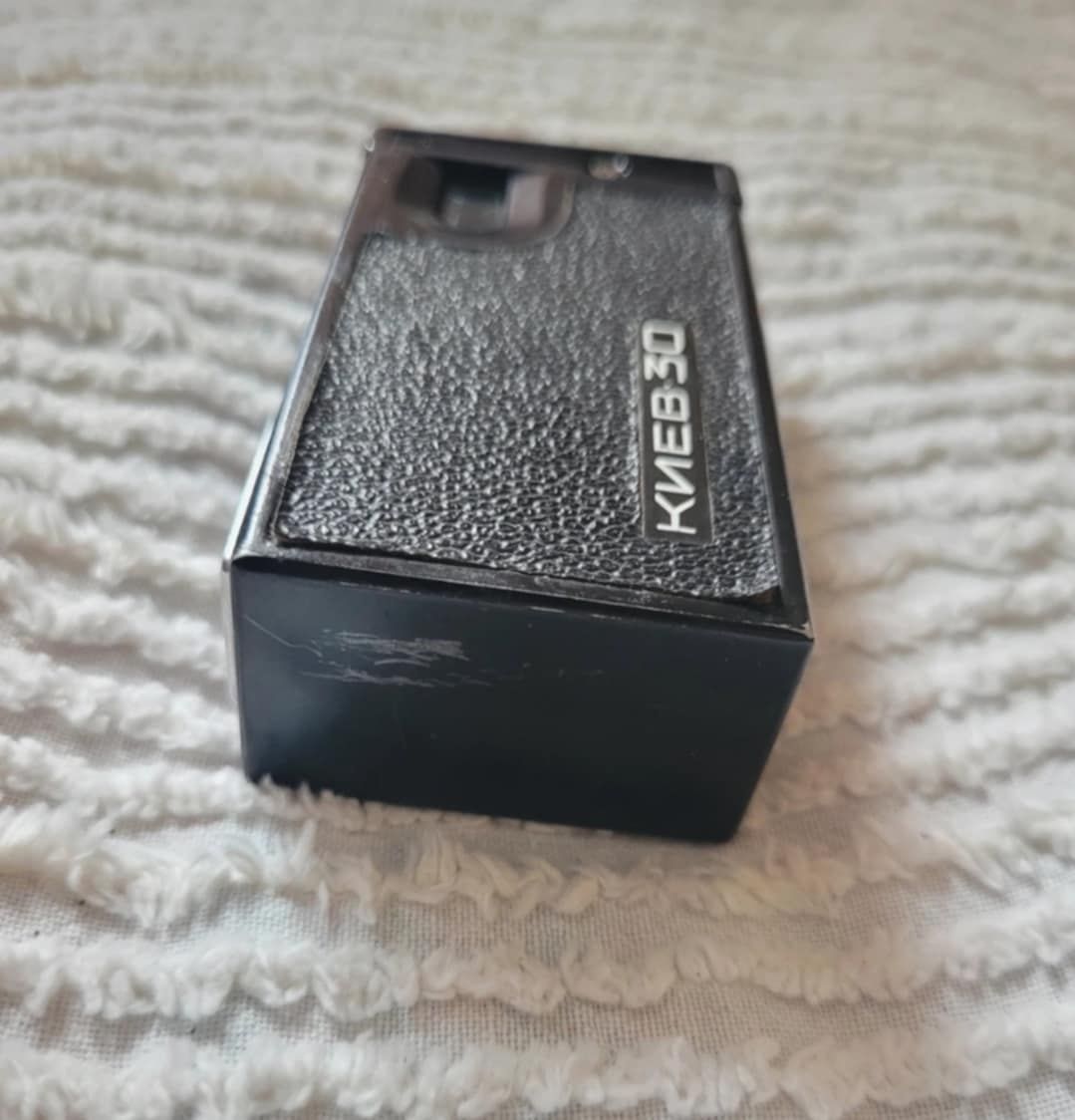 Aparat szpiegowski Kiev 30