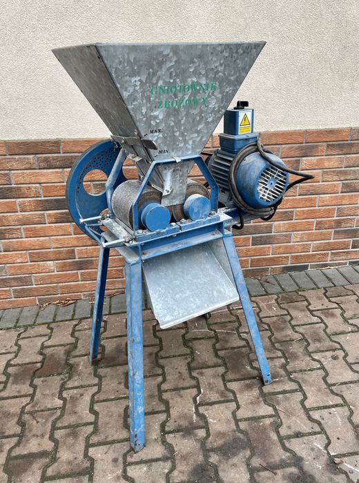 Gniotownik, zgniatacz ziarna, srutownik walcowy