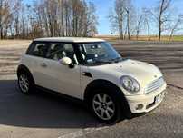 MINI ONE MINI ONE R56 1.4 75KM Skóra