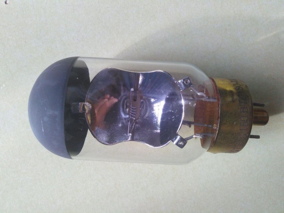 Лампа кинопроекторная 21,5 V, 150 ВТ.