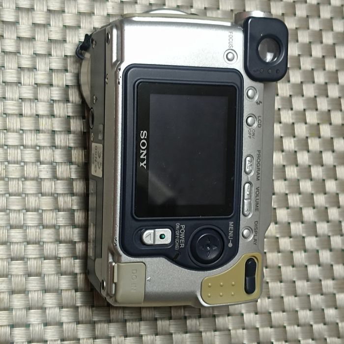 Фотоаппарат цифровой Sony ciber shot s70 Япония