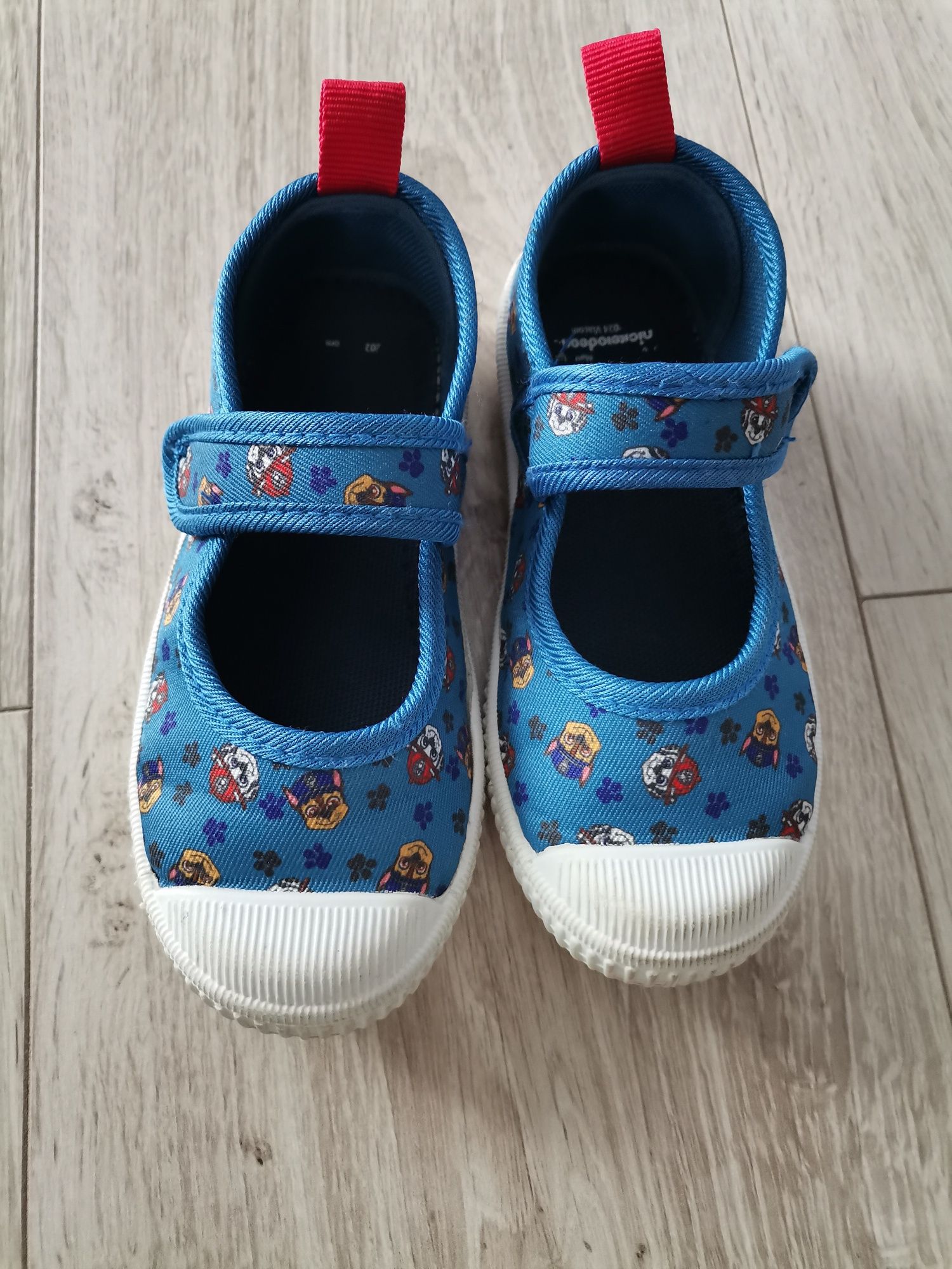 Buty dla chłopca 24/25