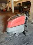 Szorowarka Scrubmaster B45