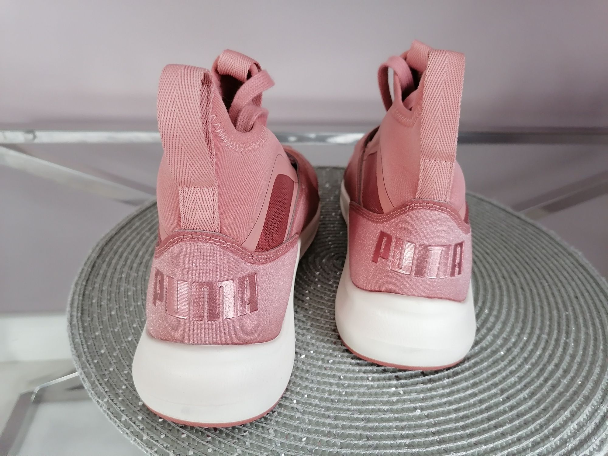 Adidasy, Obuwie treningowe Puma - Performanse PHENON (rozm. 38) różowe