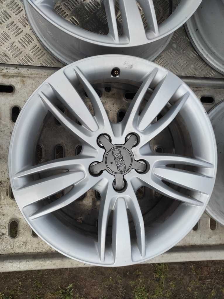 Audi Q3 felgi aluminiowe 17 cali bardzo ładne z Niemiec 5 x 112