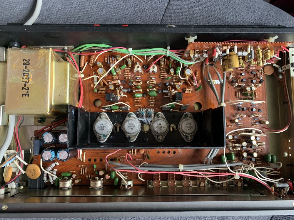 Wzmacniacz NAD3020