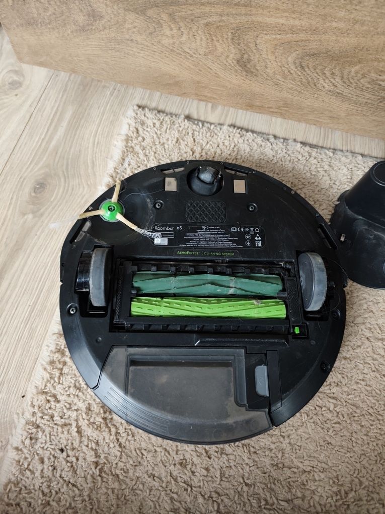 iRobot Roomba e5