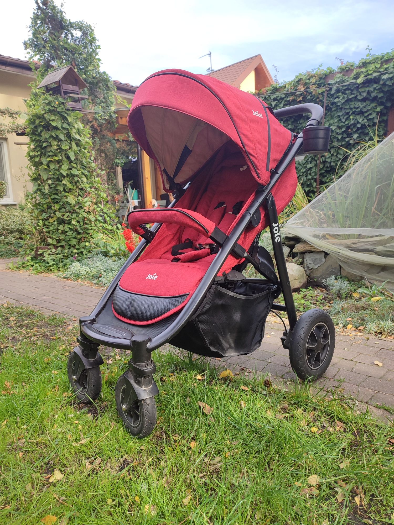 Joie Mytrax wózek spacerowy pompowane koła