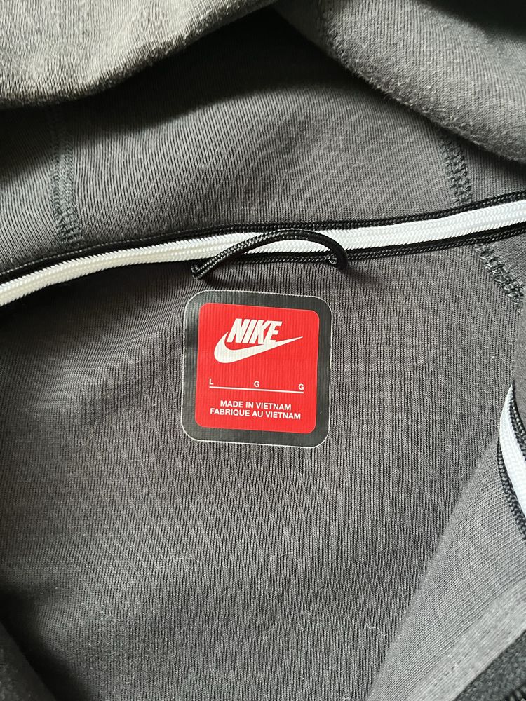 Nike tech fleece кофта
