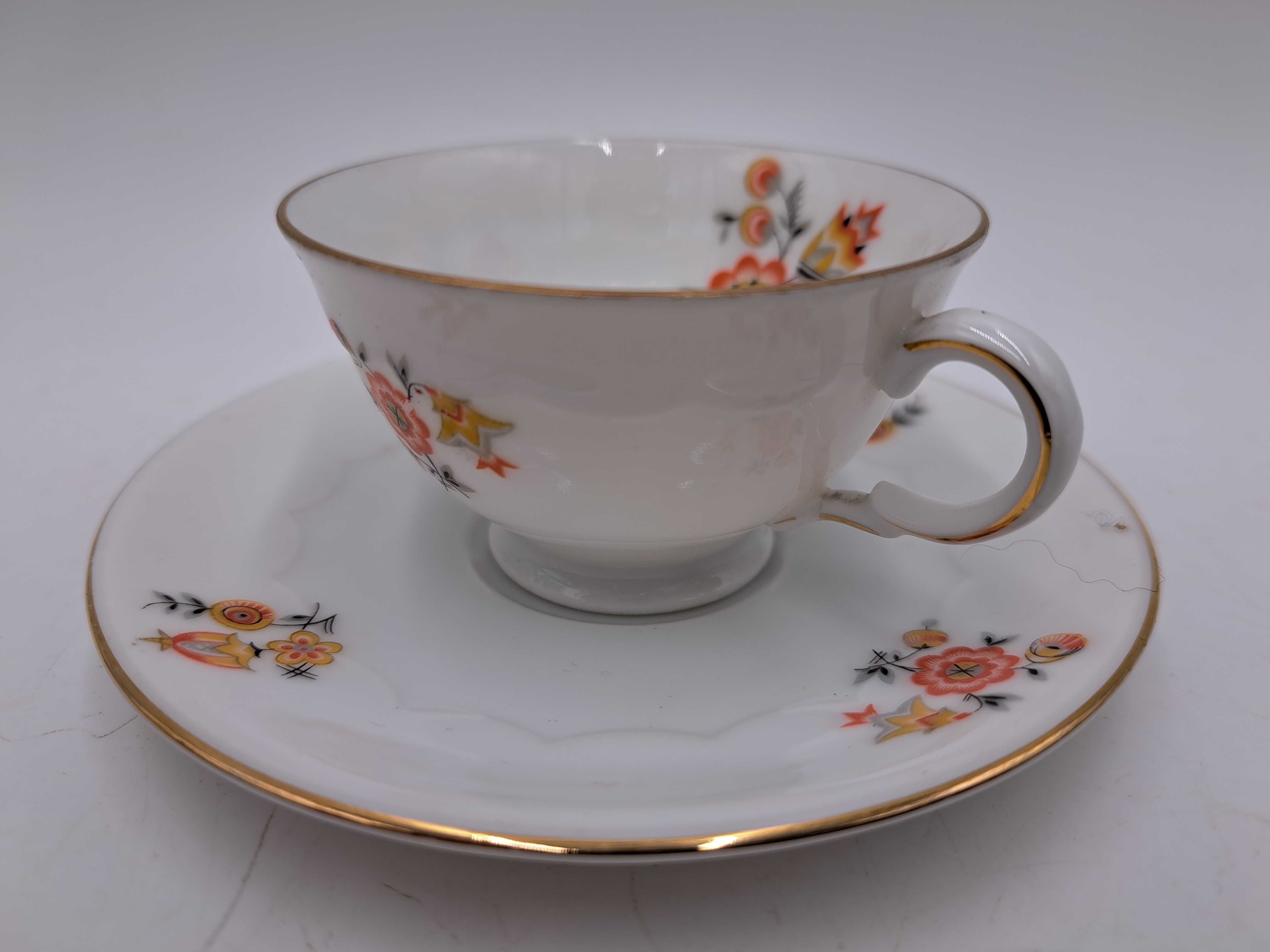 Przedwojenna filiżanka espresso Zeh Scherzer kwiaty art deco reliefy