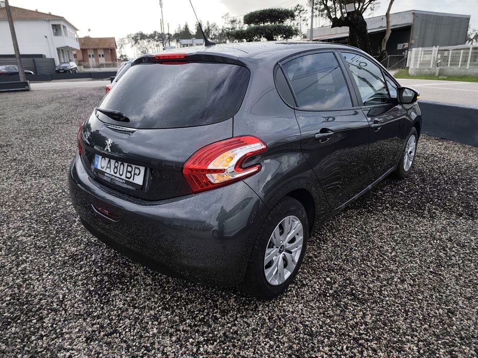 Peugeot 208 de 2015 Gasolina 1.2 VTI