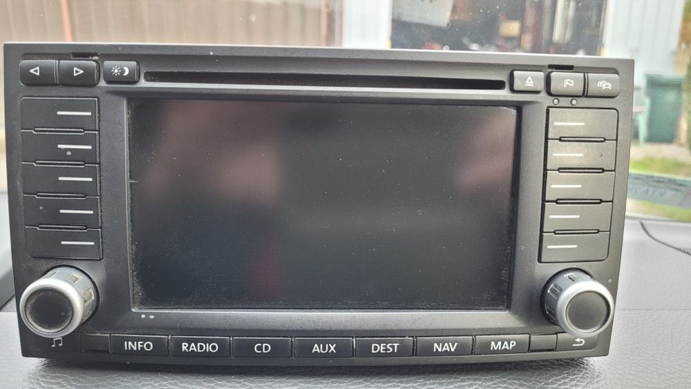 Radio Navi CD DVD VW T5 Multivan 03-10r
DVD 03-10r 7H00351