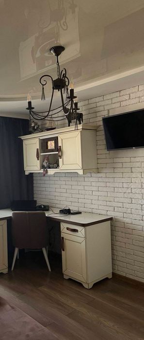 ПРОДАЖ 2 кім квартири, вул. Стадникової