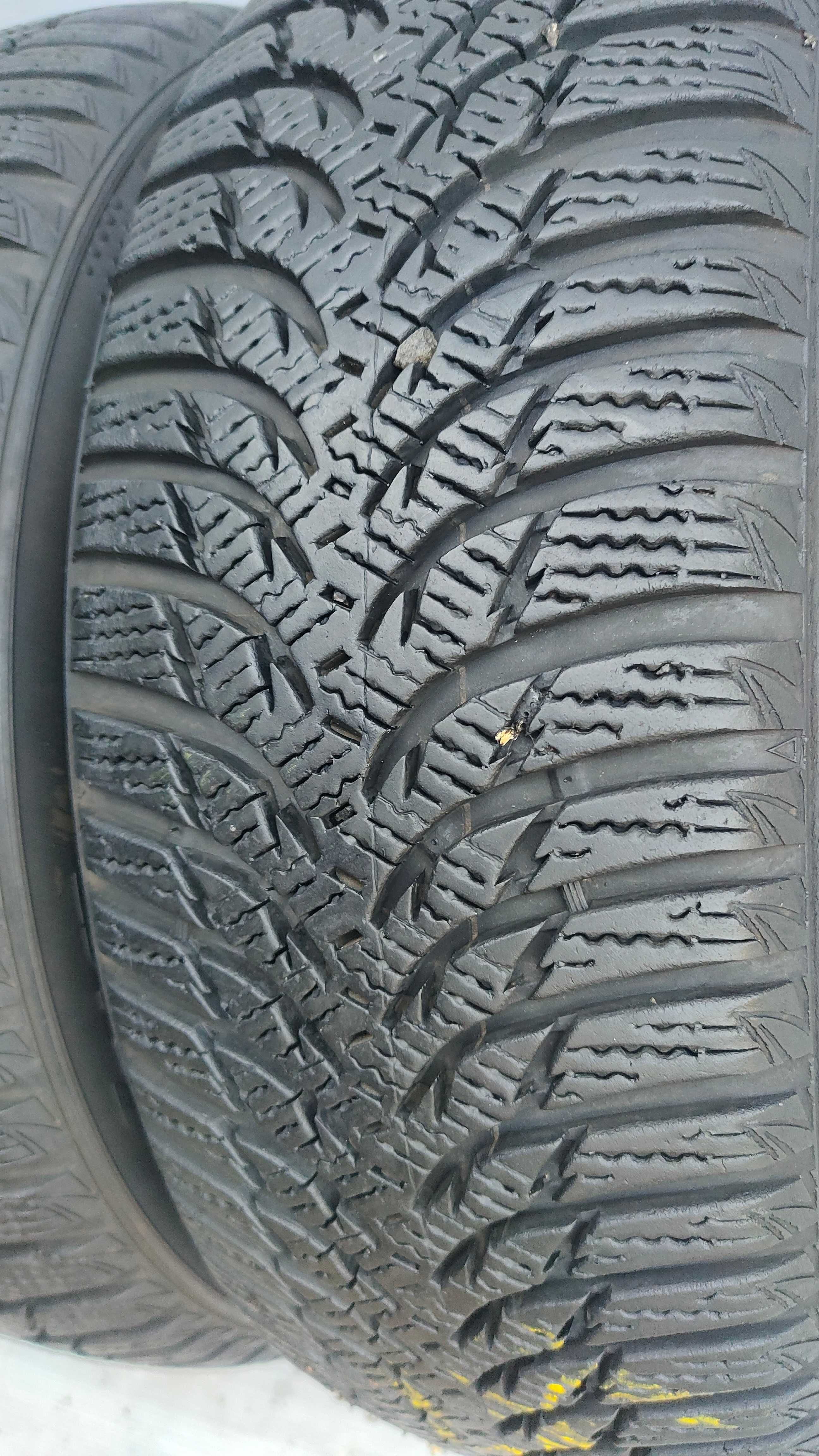 Opony Zimowe 185/55/15 Kumho 4szt 7,5mm MB