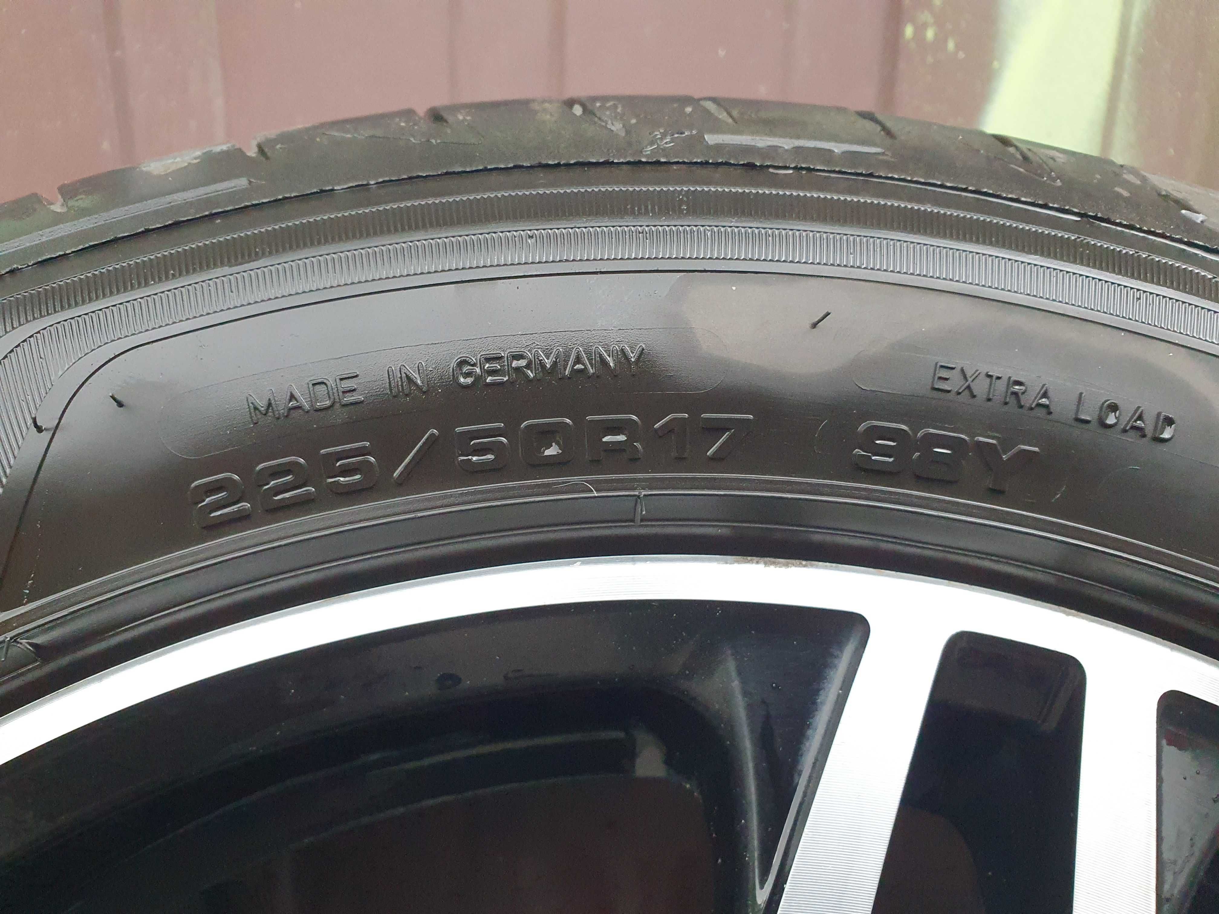 Alufelgi Dezent 17 5x112 ET48 Skoda Vw z oponami 225/50R17 lato