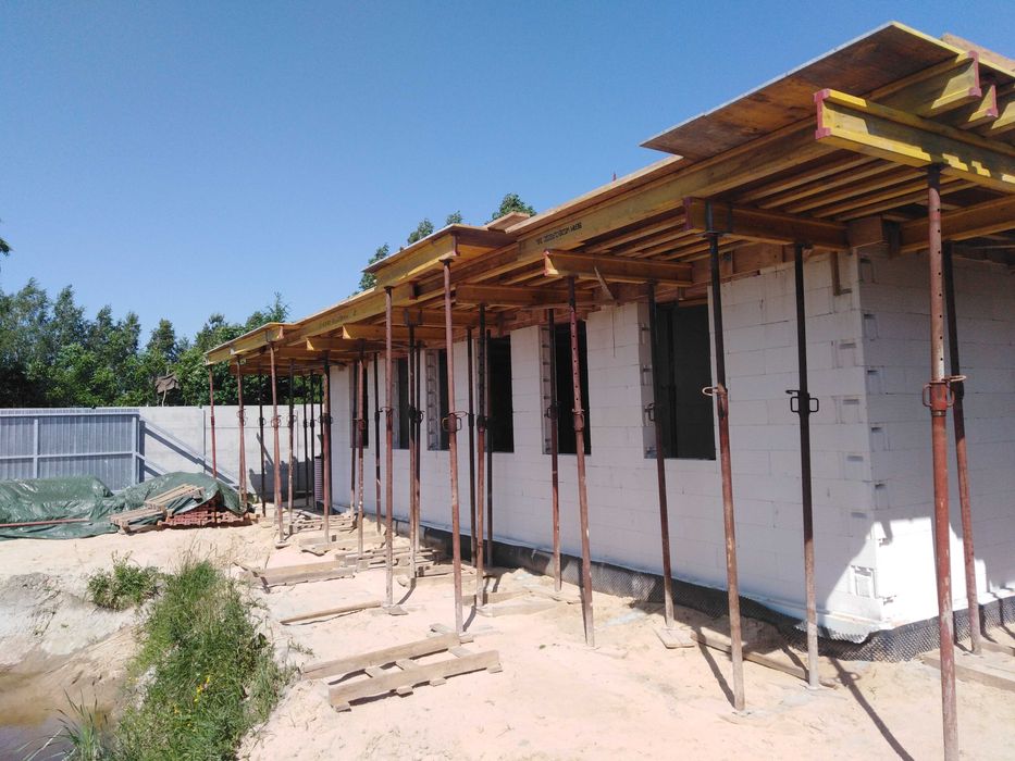 Wynajem wypożyczalnia szalunków stropowych, szalunki stropowe, stemple