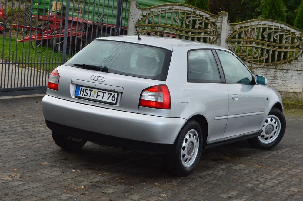 Zadbane Audi A3 1.6 102KM Climatronic Grzane Fotele Halogeny zobacz!!