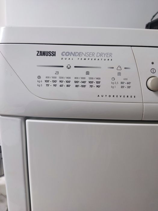 Máquina de secar Zanussi