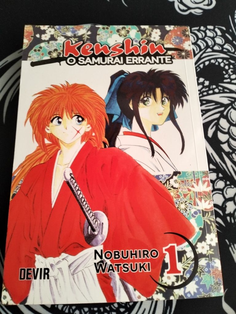Vendo mangas com pouco uso
