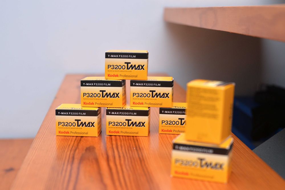 Kodak 3200 T-Max, 8 rolls, 35mm film