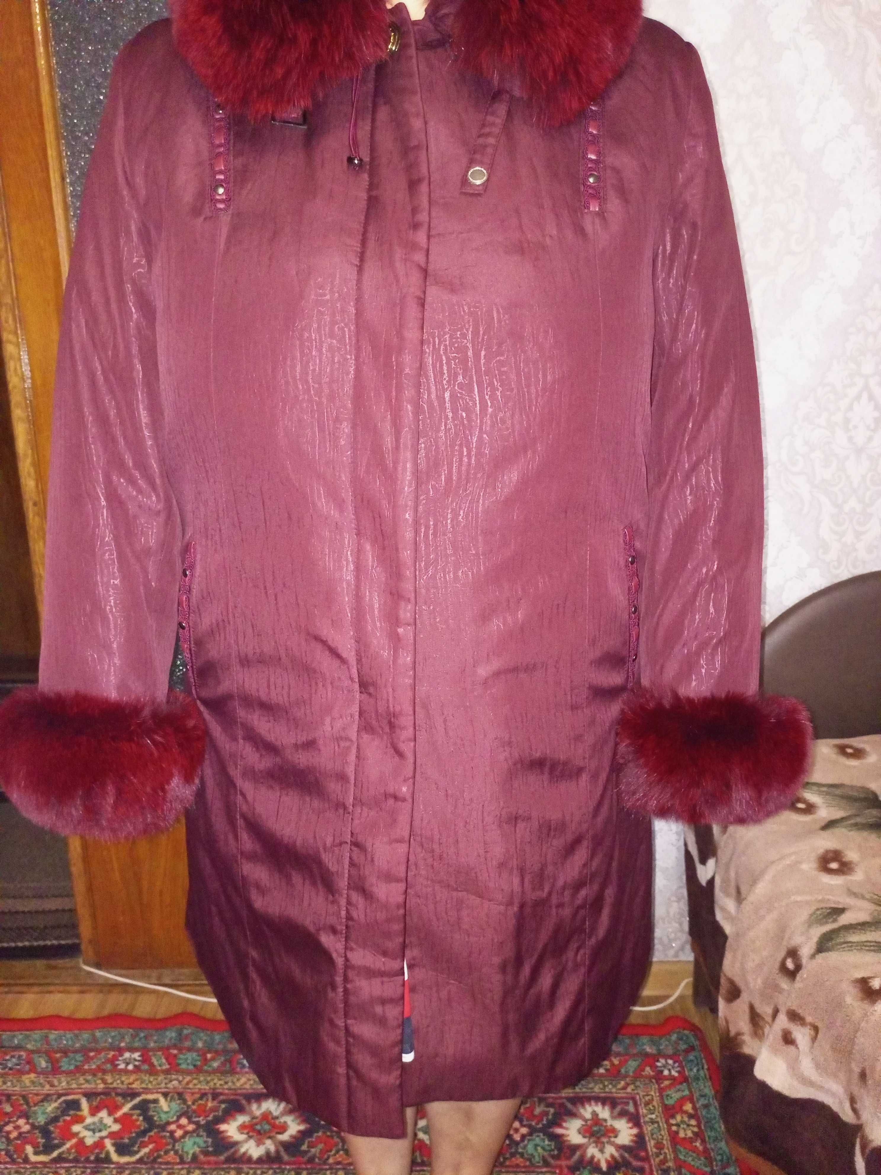 Куртка жіноча бордова