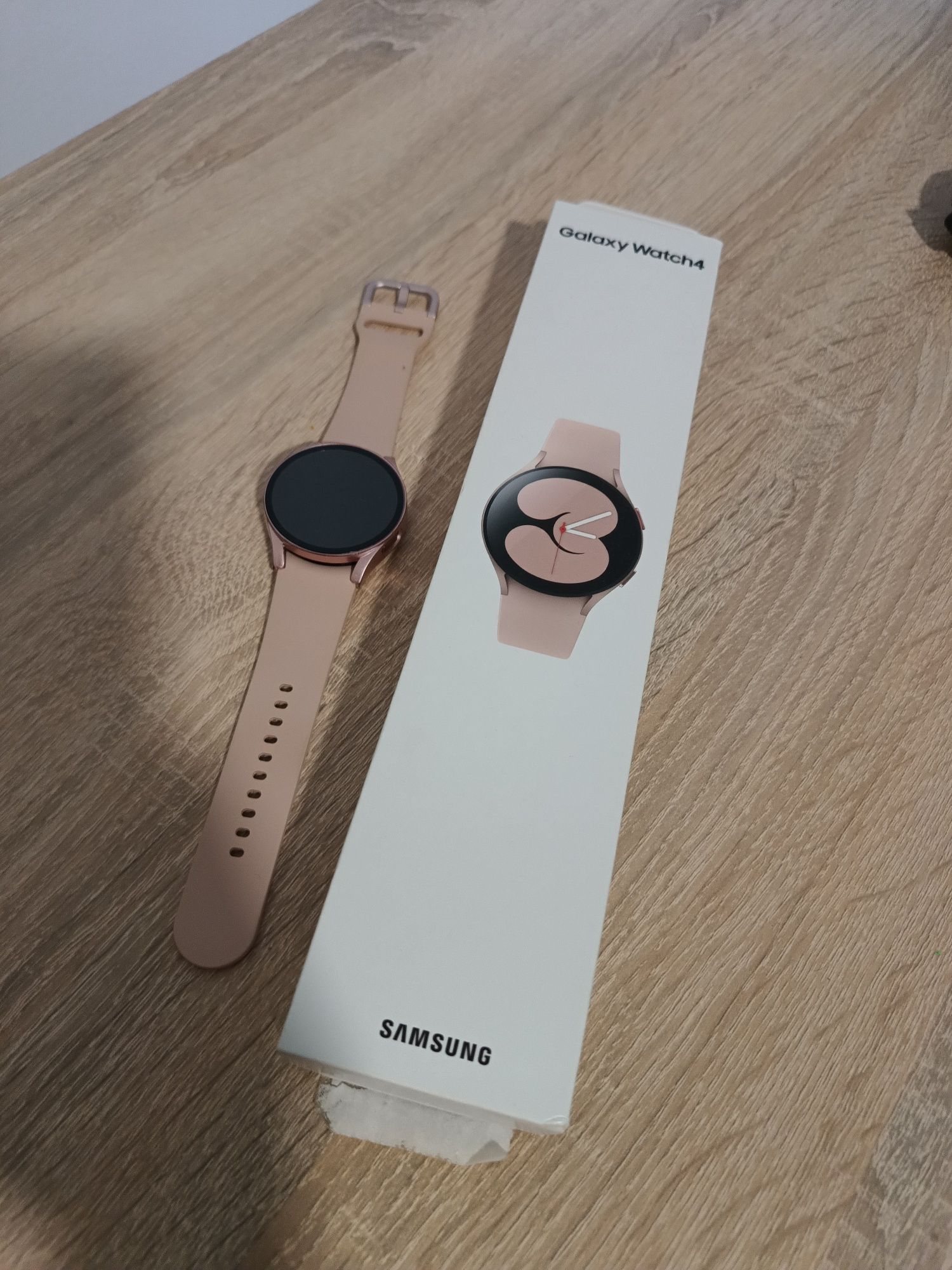 Sprzedam Galaxy watch 4