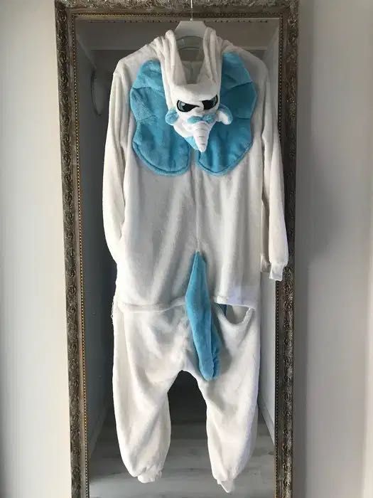 Mięciutki milutki kombinezon do spania S 36