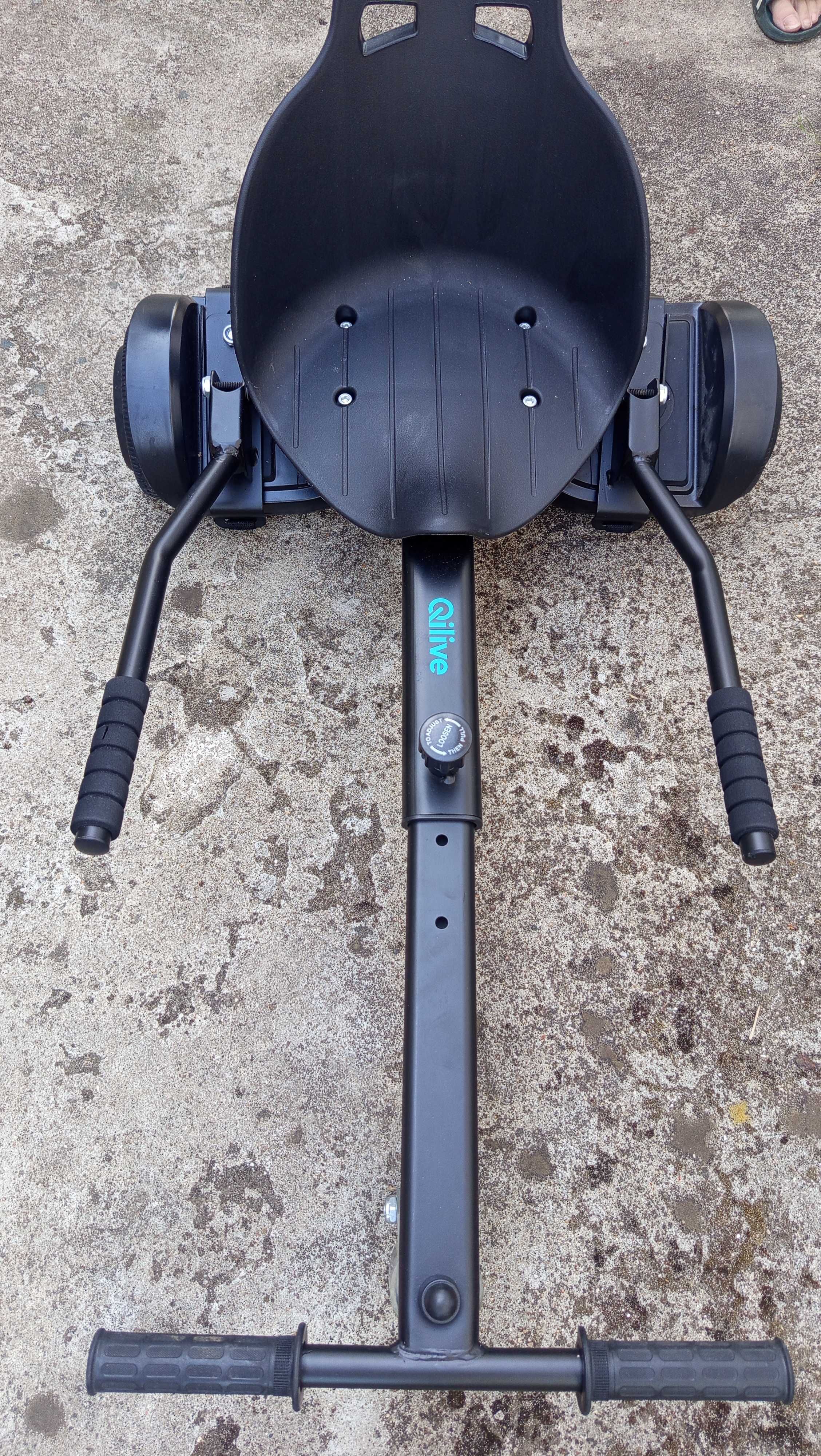 Hoverboard Qilive com carrinho