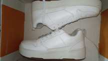 Buty sportowe damskie